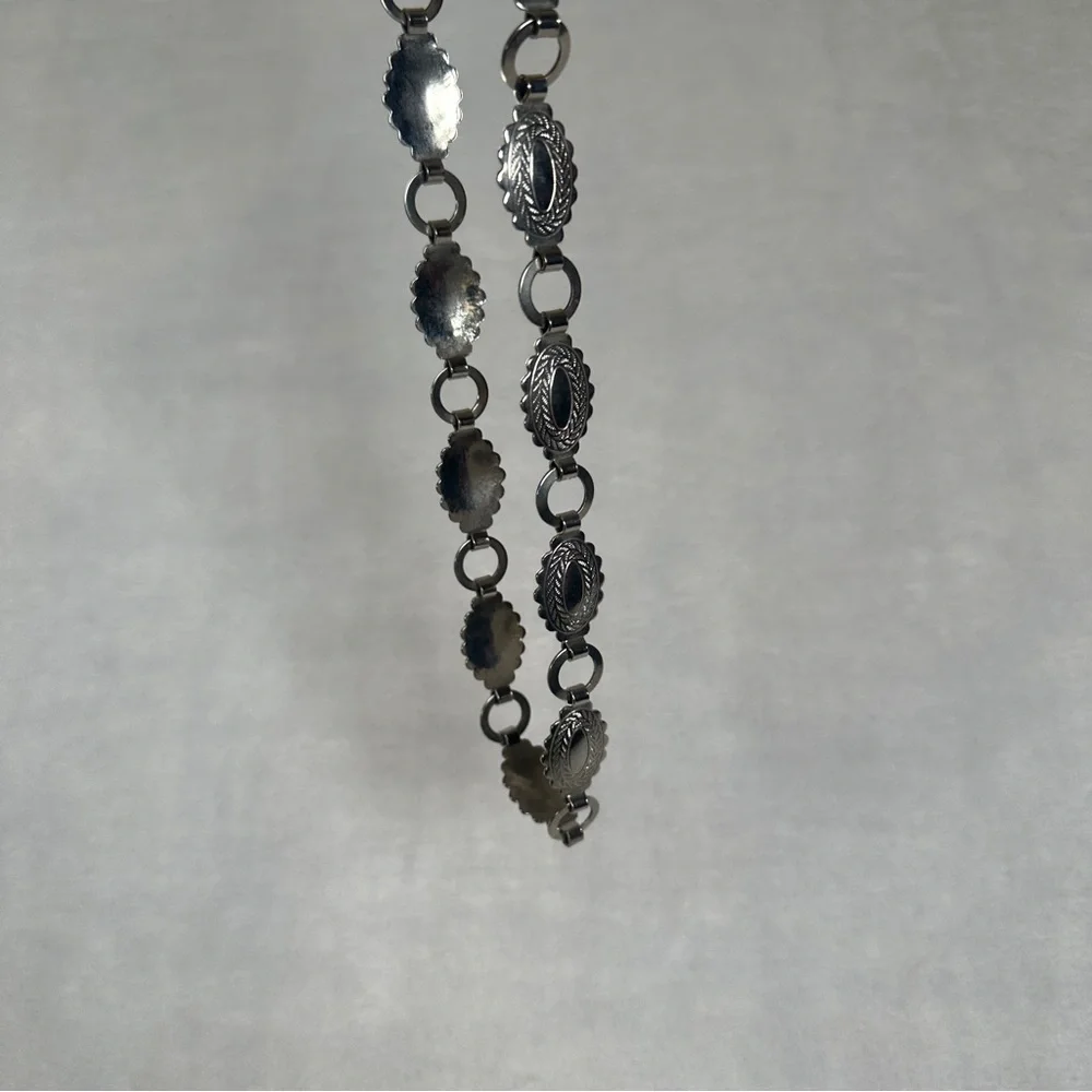 Conco belt dainty Silver western coastal‎ cowgirl oval thin small statement